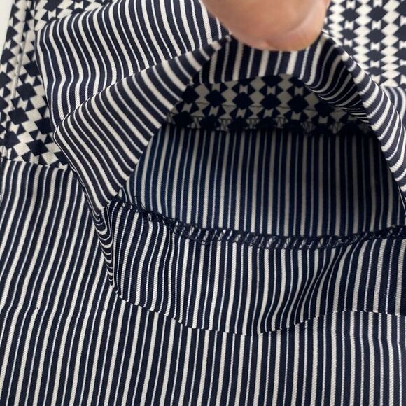 Ann Taylor Pull-On‎ Satin Tapered Pants Printed Pockets Elastic Waist Navy 2 - Picture 9 of 12